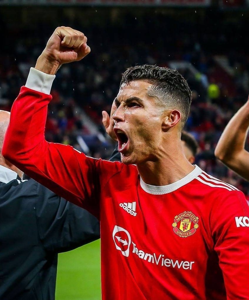 滕哈格为什么让安东尼只上一分钟,滕哈格回应下课呼声：外界不懂球