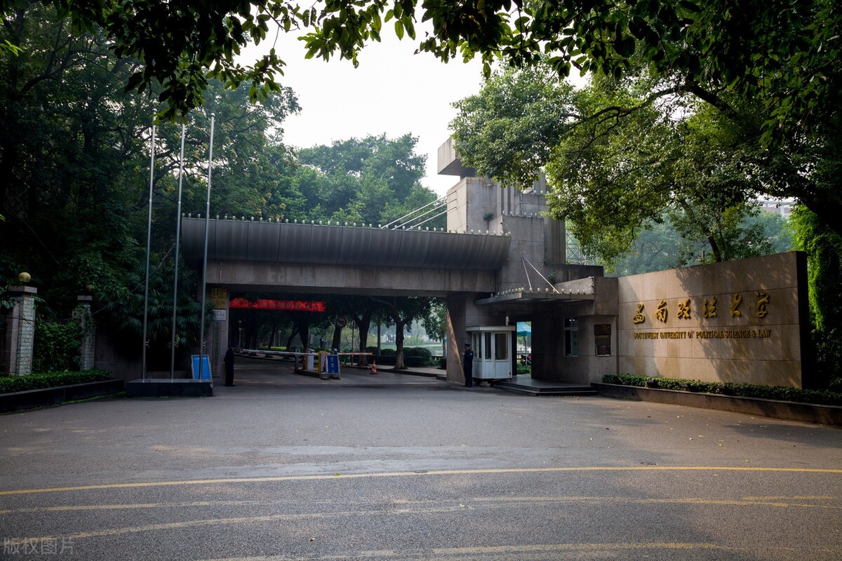 广东外语外贸大学是211还是985学校,广东外语外贸大学什么专业有前途