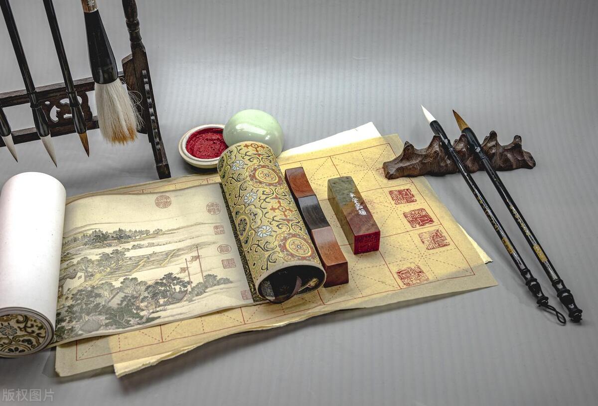 山东文具店“免费送文具”半年内还能收款36万，这是什么套路？