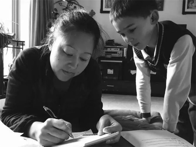 蔡美儿是怎样的母亲,蔡美儿菲律宾华人