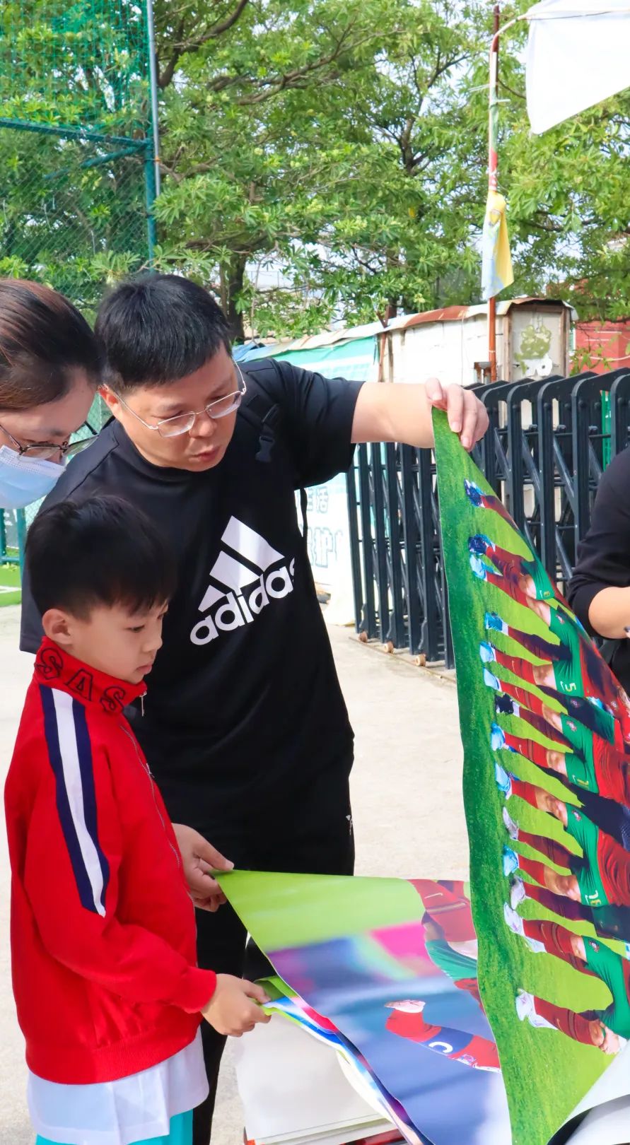 足球亲子嘉年华活动方案,足球嘉年华亲子作品