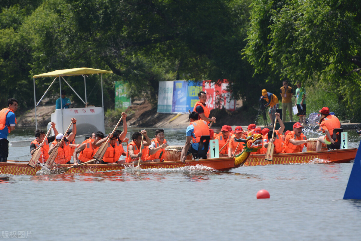 接姐过端午，癞蛤蟆躲端午的缘由，为什么有人能抓上千只癞蛤蟆？