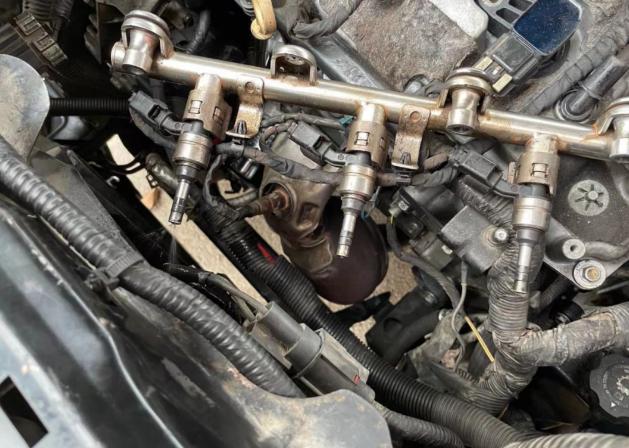 凯迪拉克换了电瓶还是无法启动,凯迪拉克srx发动机启动不了