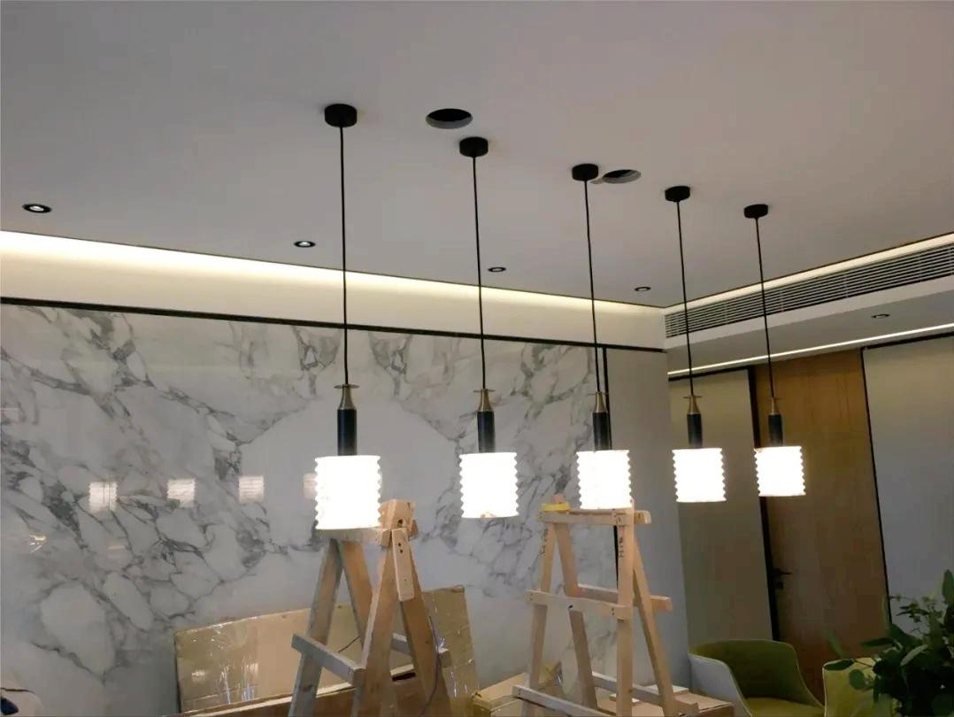 天花孔开大怎么解决,天花板开错孔补洞方法