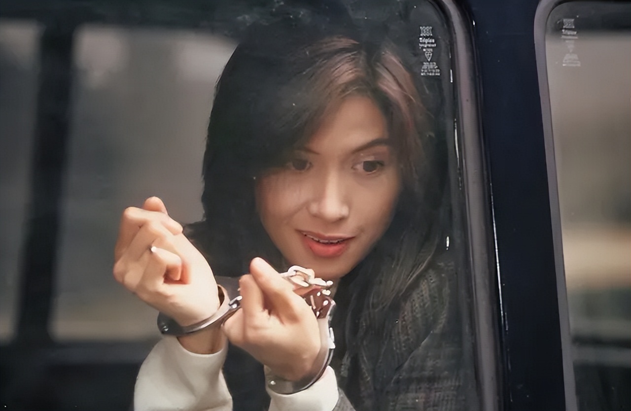 美艳、魅惑，港剧第一复仇女神