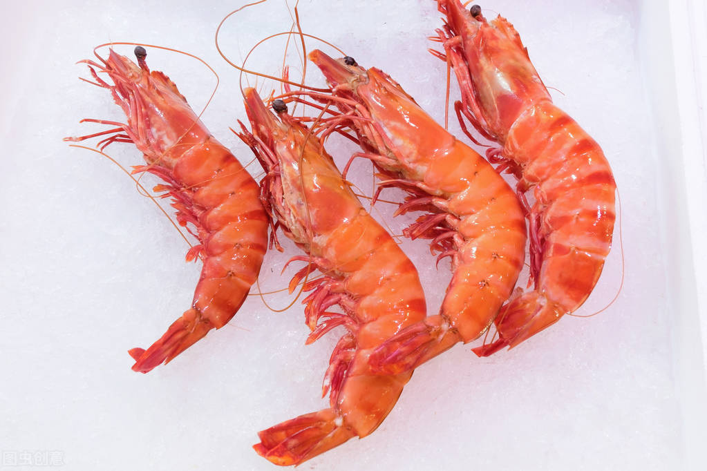黑虎虾有膏跟无膏怎么挑选,如何挑选新鲜的虾听大厨给你分析