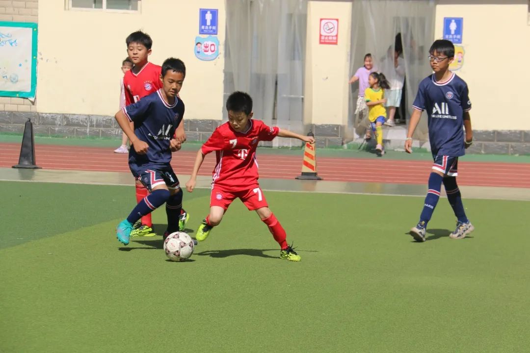 奔跑吧少年校园足球联赛,奔跑吧少年曙光小学足球比赛
