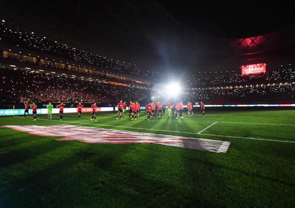 中超成都蓉城vs上海申花解说,中超足球上海申花