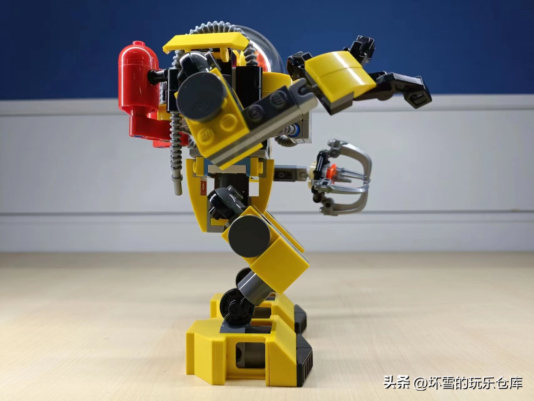 乐高31090水下机器人,乐高科技系列42037