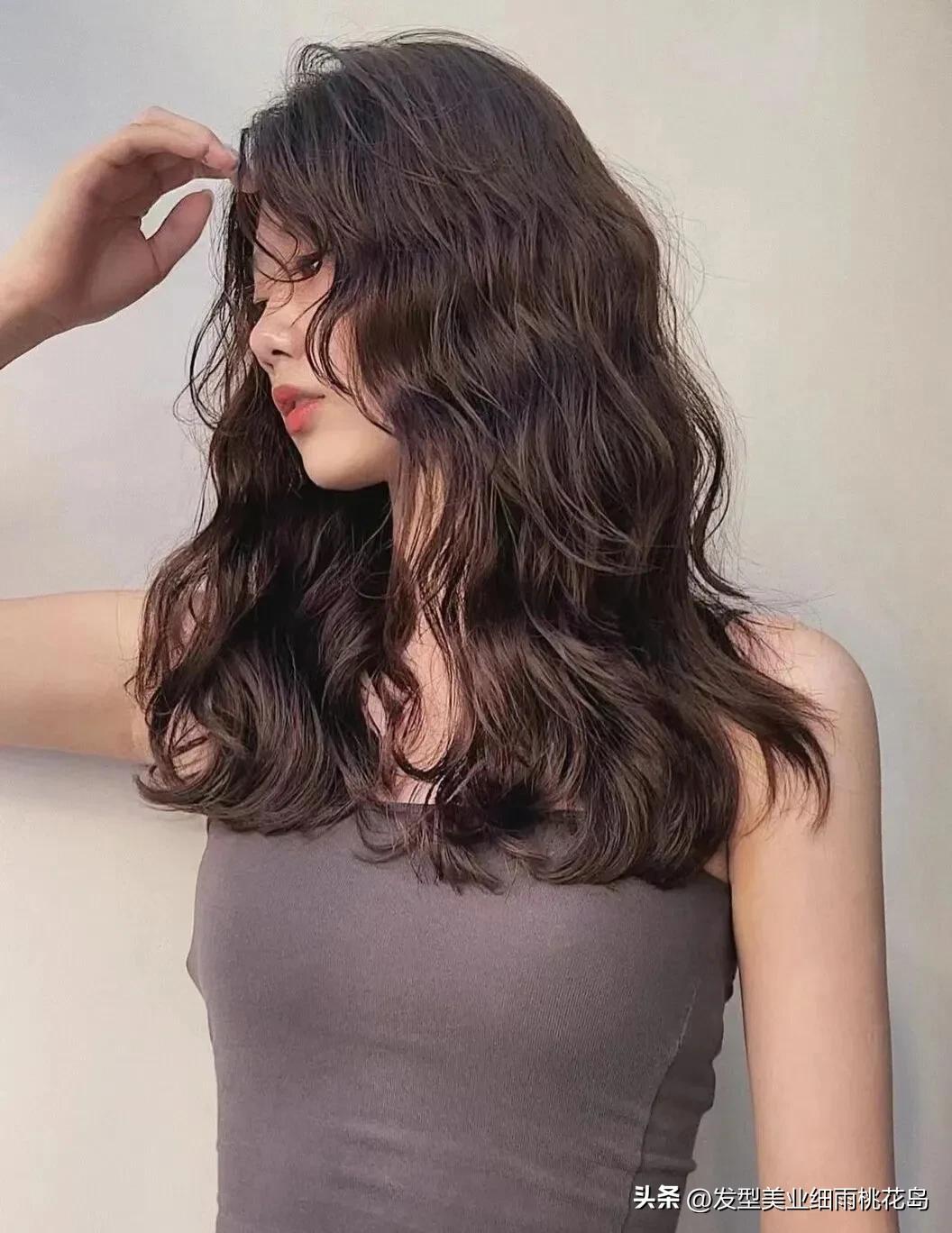 满头的法式卷怎么烫,法式卷烫发长发