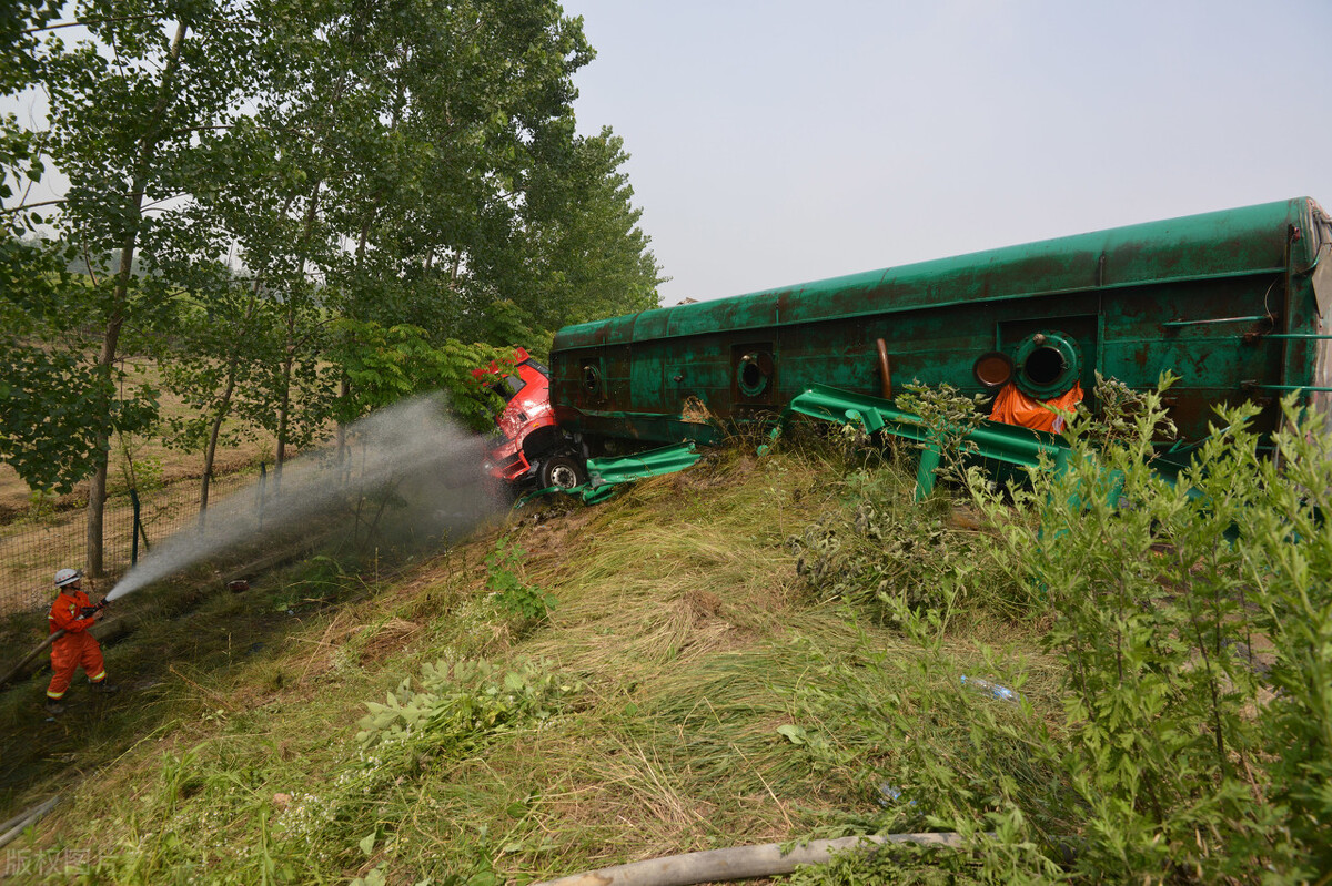 单方事故,查勘员沟通也需要特别注意,否则得不偿失