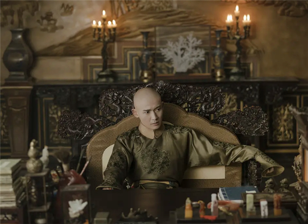 89岁驾崩的乾隆，究竟有多恐怖？再多活4年，能见到末代皇帝一辈