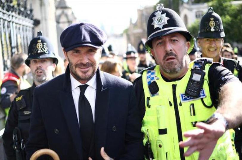 灏忚礉鎺掗槦鍝簡,灏忚礉鎺掗槦鍚婂攣濂崇帇