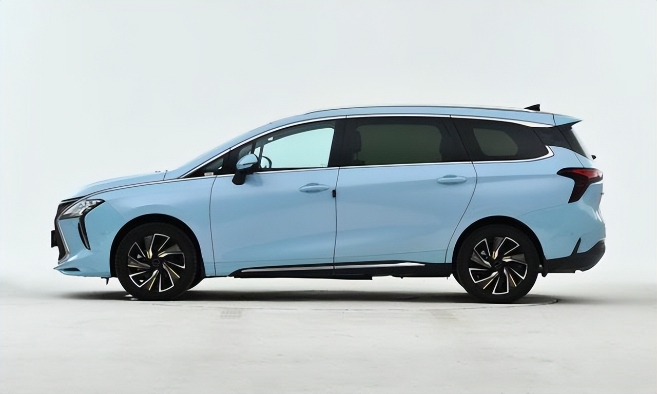 15万没要GL8提了风行游艇，开了520公里，老司机一肚子话要说