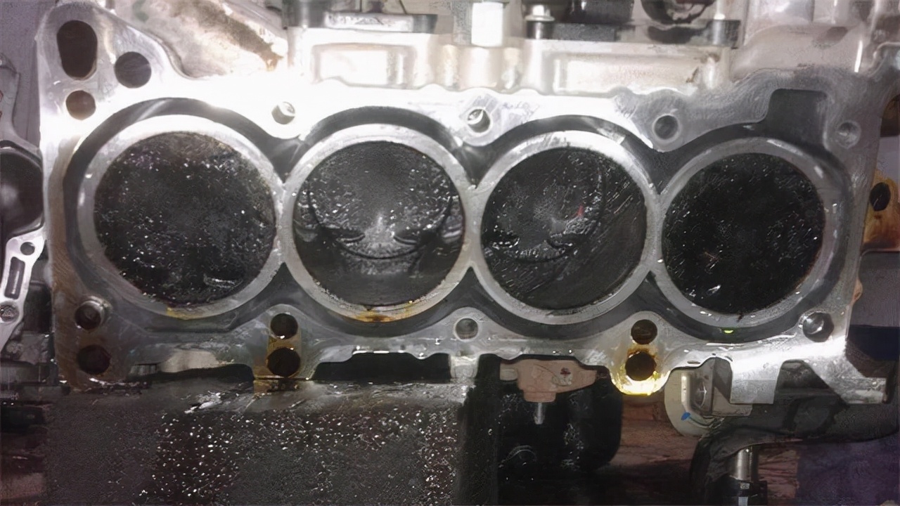 热车熄火后启动困难怎么解决,汽车行驶一段时间熄火