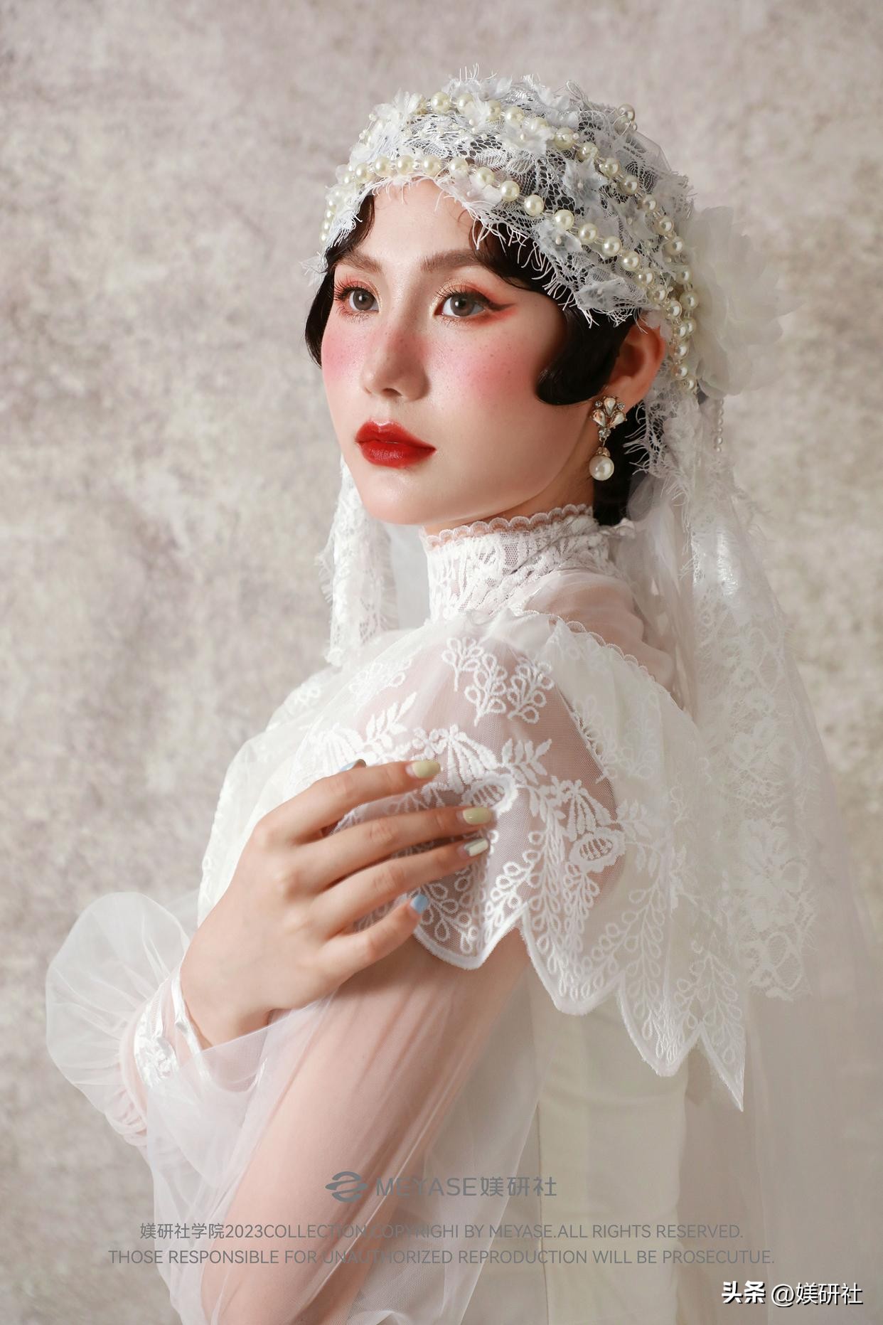 复古风婚纱妆,珍珠复古新娘妆