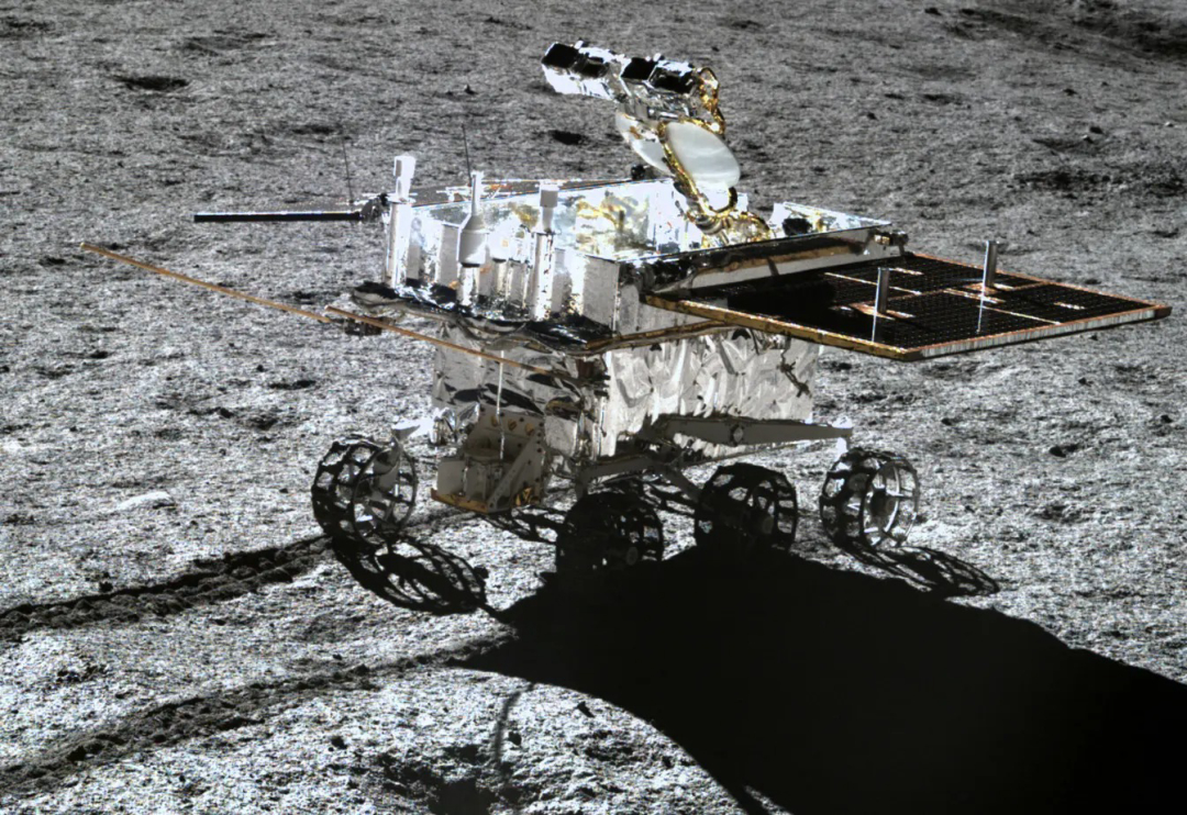 玉兔二号月球发现玻璃球,玉兔二号在月球背面发现玻璃球