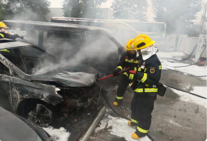 买新能源需要先了解什么,买新能源车在店里要了解问题