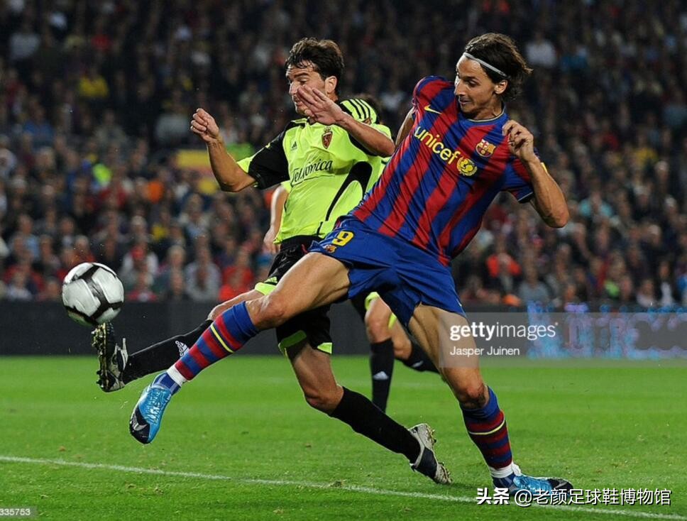 难道是卡尔美的错，被银河战舰坑惨的球员，为什么都穿joma球鞋