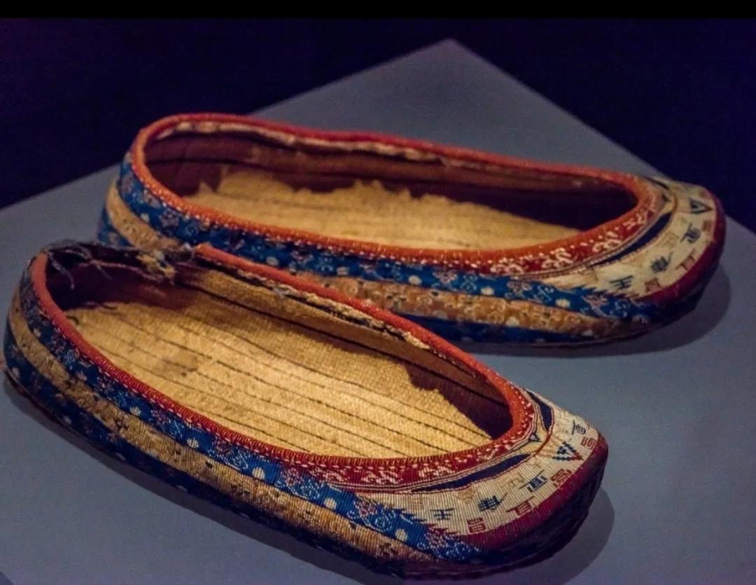 真实出土的古代鞋子,古人的鞋子长什么样