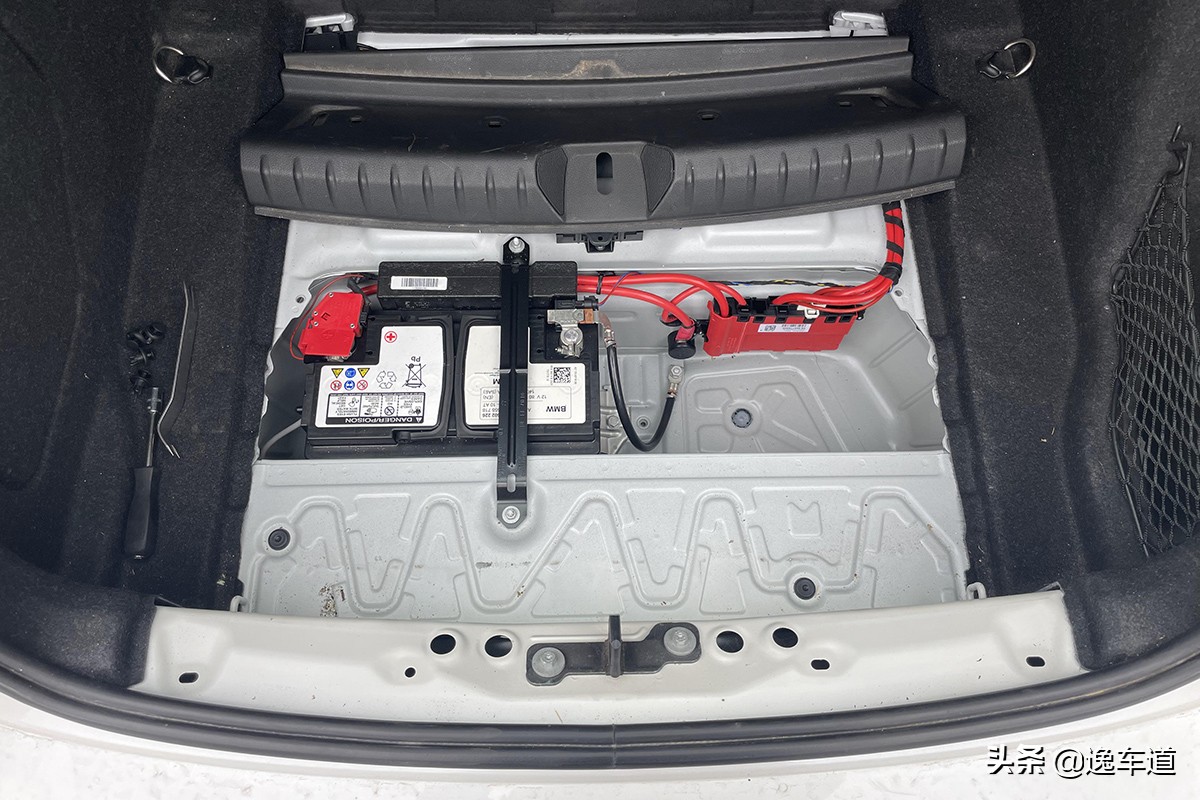 宝马118i四手车值得买吗,试驾13年宝马118i二手值得买吗