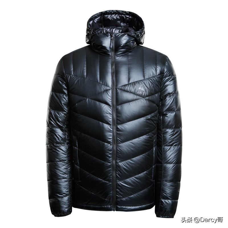 教你如何认识羽绒服品牌,每天带你了解品牌羽绒服