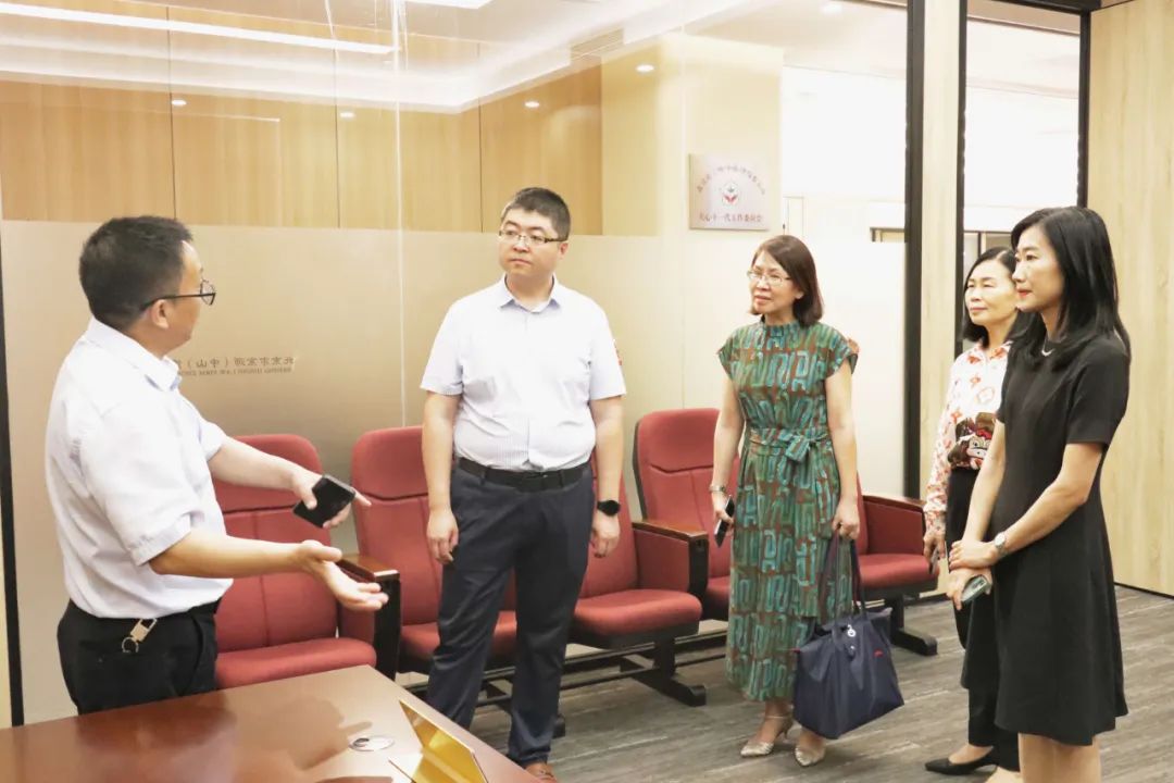 动态要闻丨京师律所德国办公室一行到访京师中山分所参观交流