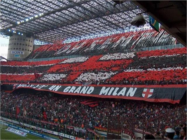 篮球和足球哪个魅力更大,足球和篮球哪个更吸引人