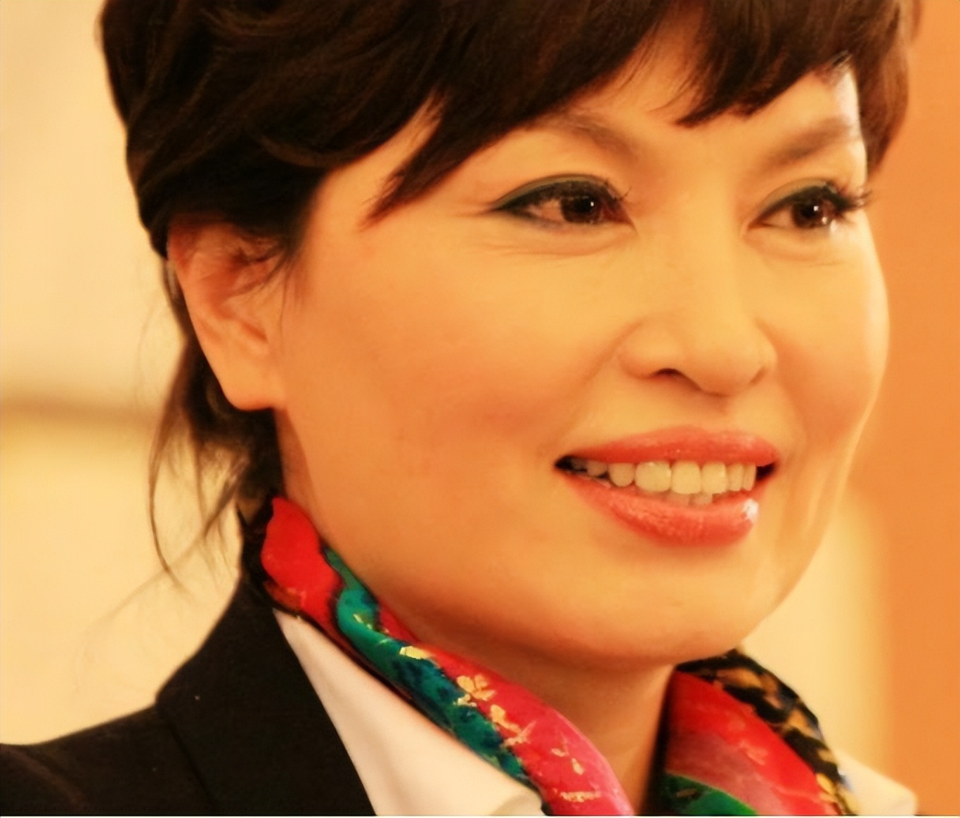 央视主播李瑞英退休后的生活,央视名嘴李瑞英现状