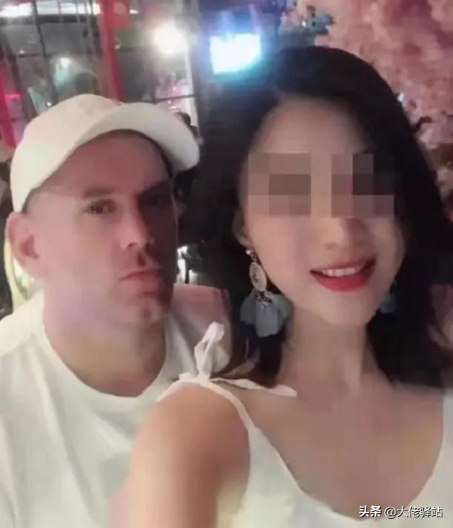 自称泡妞高手的美国白人,交往1242名中国女友,爱好贩卖不雅视频