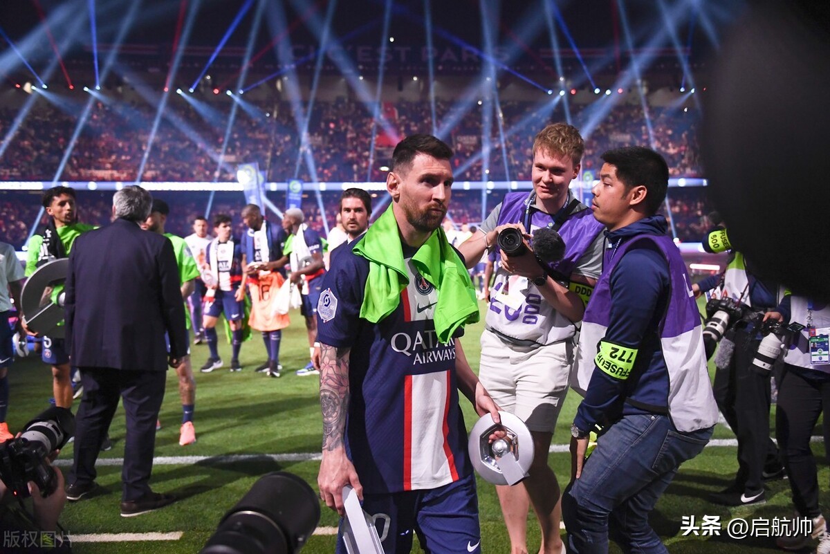 高！梅西被帆布隔档引中国球迷不满，2015世俱杯肾结石回避广州队