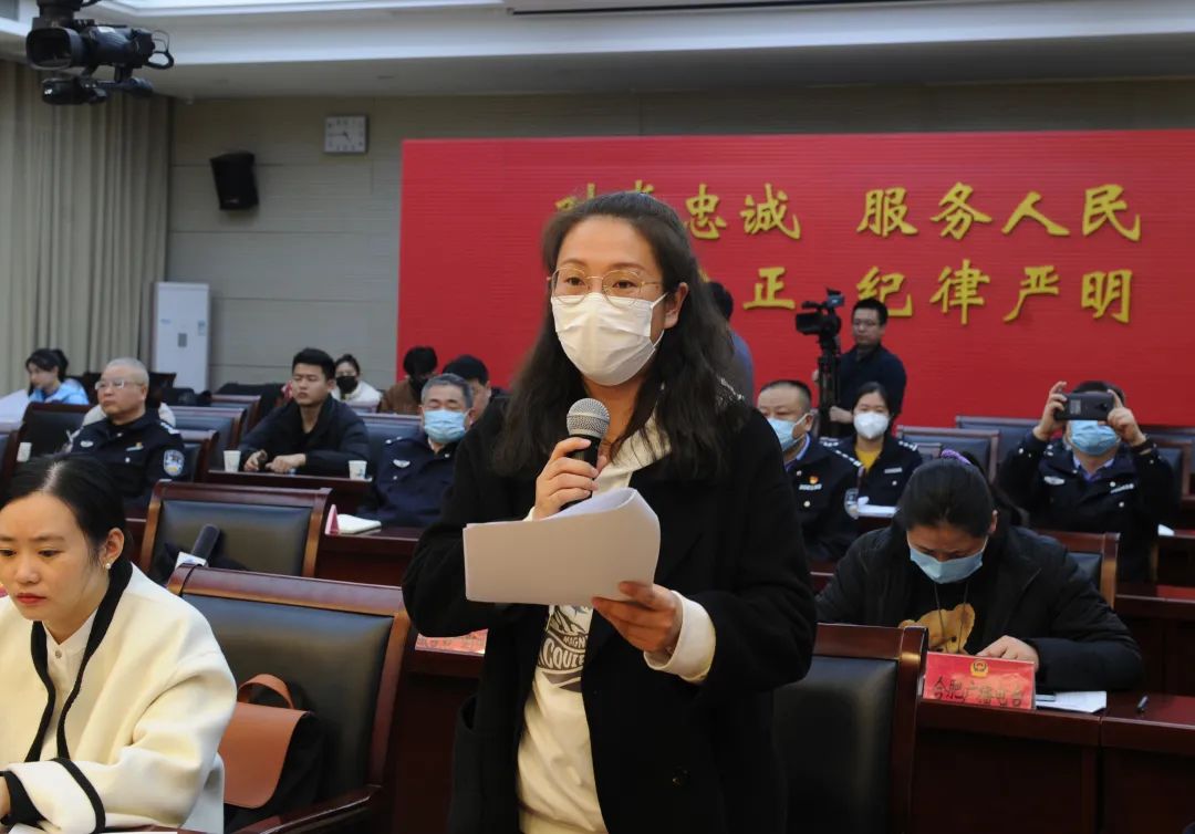 公安心向党护航新征程,公安心向党护航新征程信息简报