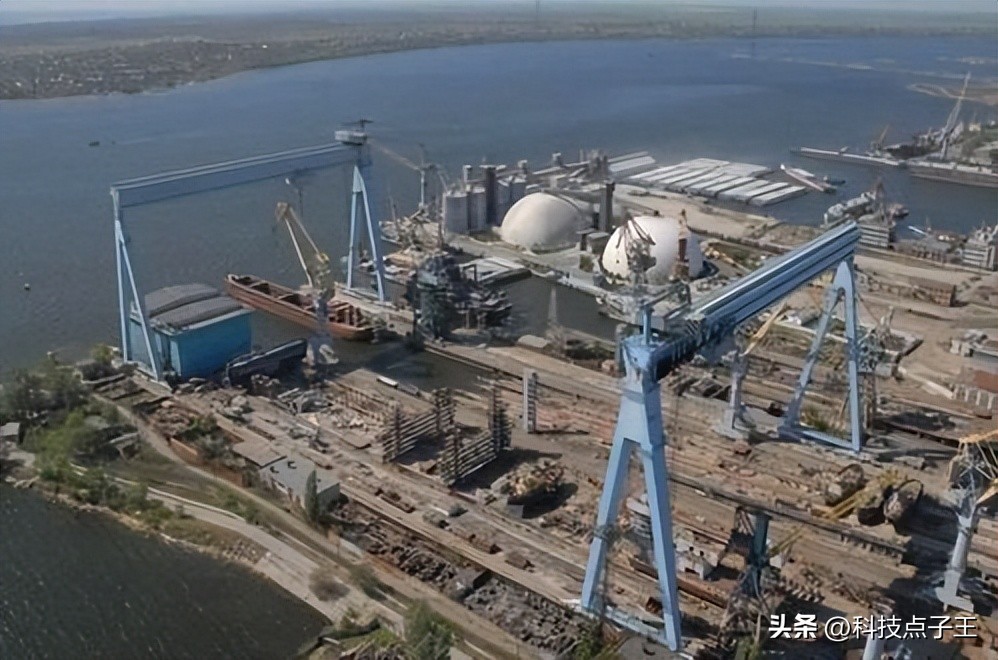 乌克兰欠美国多少武器债,乌克兰欠的军费怎么还