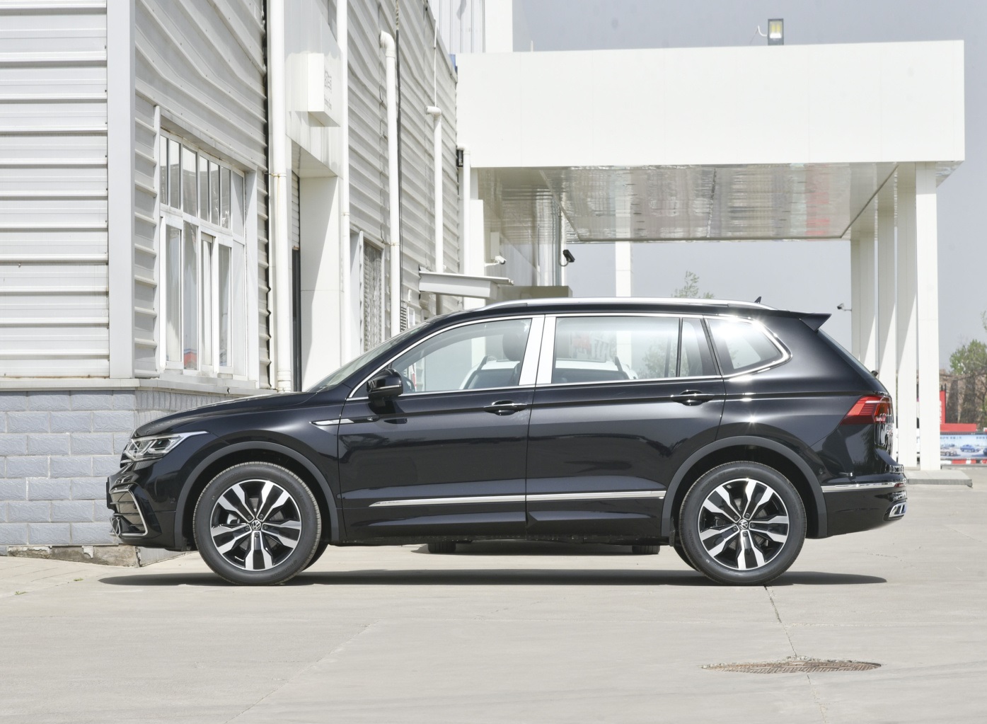 2019途观l两驱风尚版值得入手吗,途观l两驱旗舰版都有哪些配置