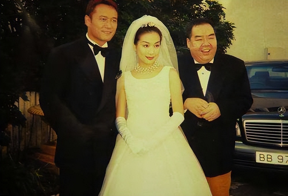 百年润发江美仪广告,女星江美仪