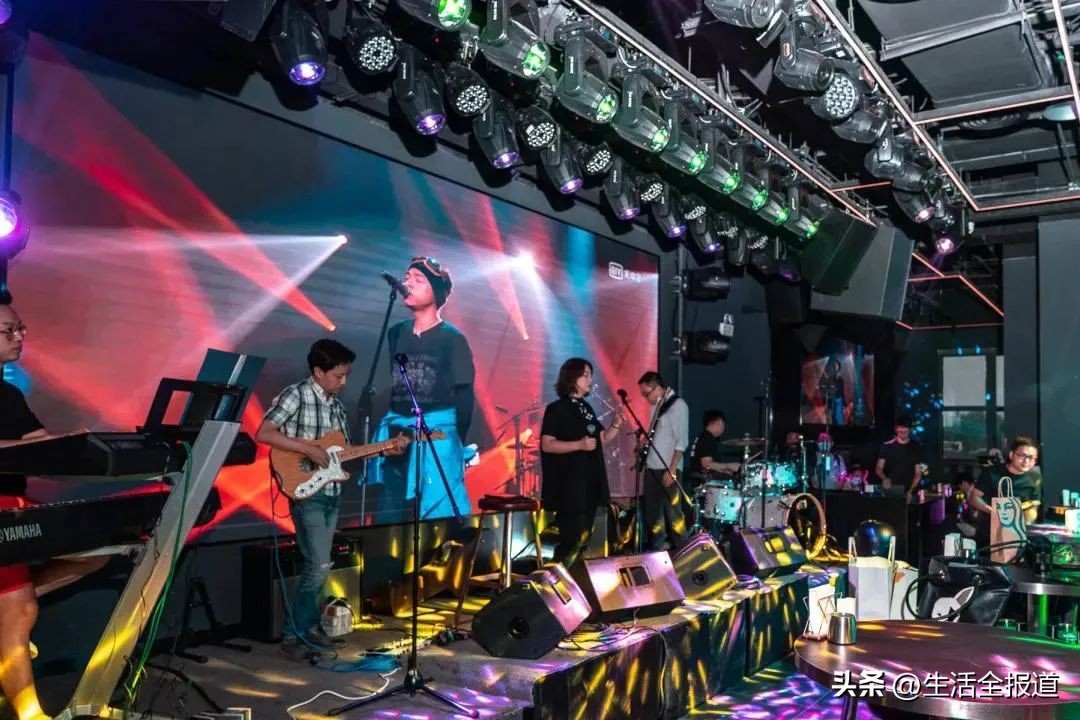 楚河汉街从哪里开始逛,浪花旅行好玩吗