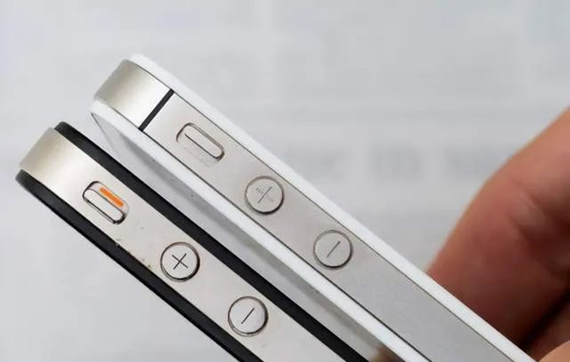 iphone15pro使用情况今天,iphone15pro将采用固态按键