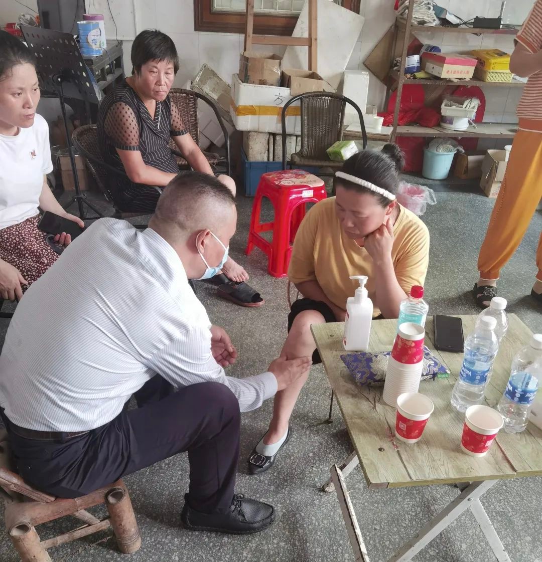 名师出高徒——记中医管爱源