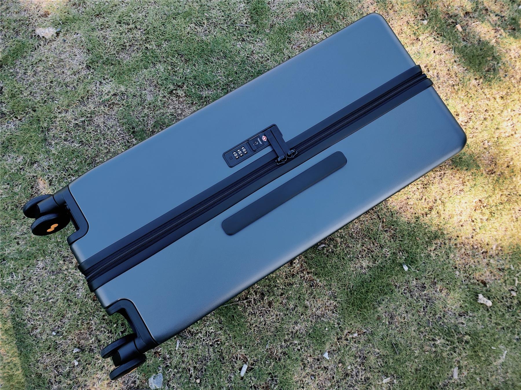 地平线8号power旅行箱测评,地平线8号行李箱测评