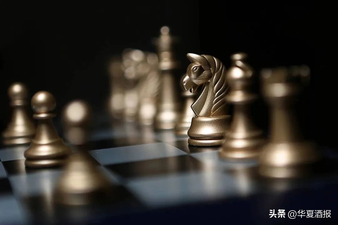 白酒行业复苏回暖中小酒企如何,2022年白酒行业稳中求进强势突围