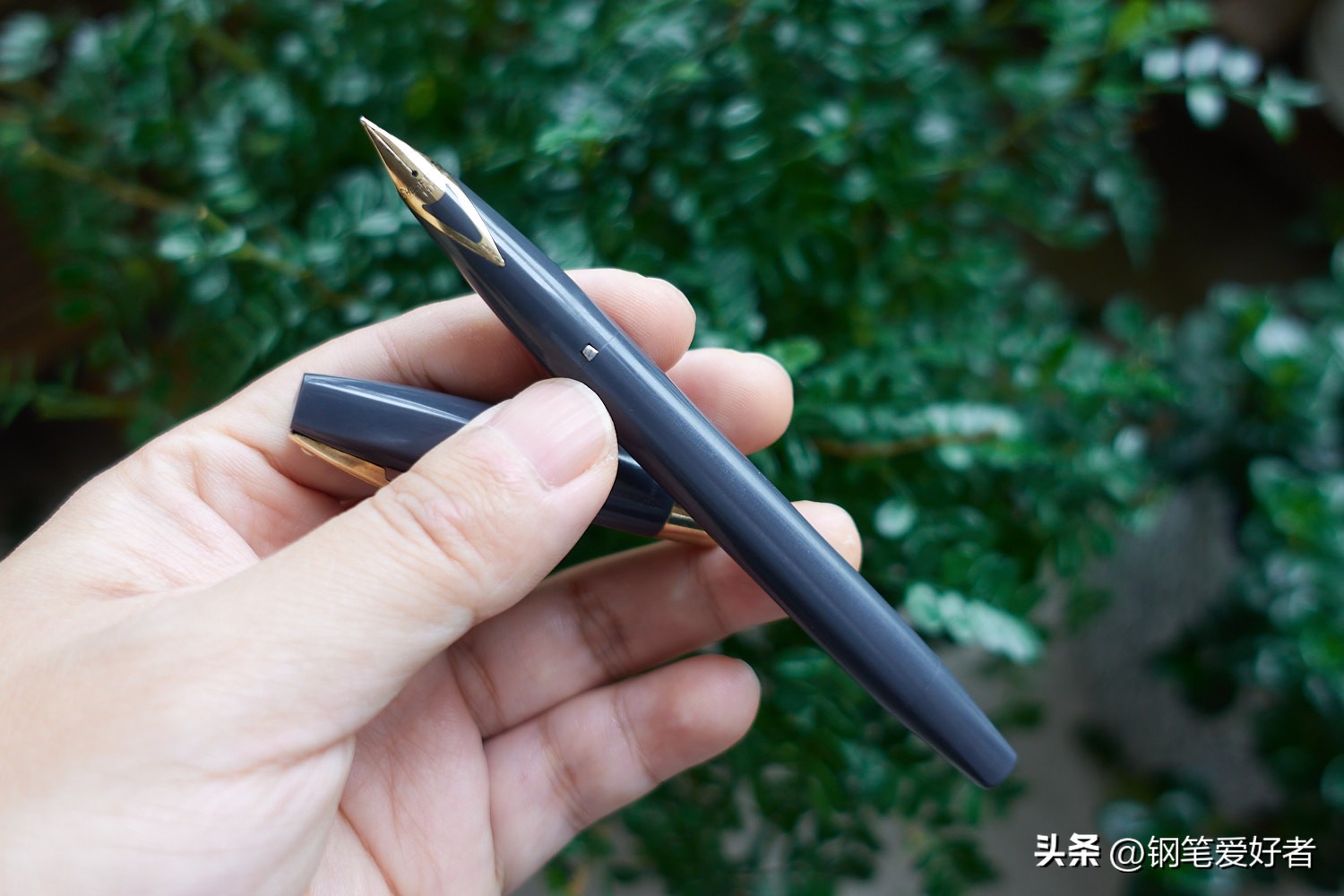 犀飞利帝国4钢笔评测及犀飞利TD上墨器系统原理解析