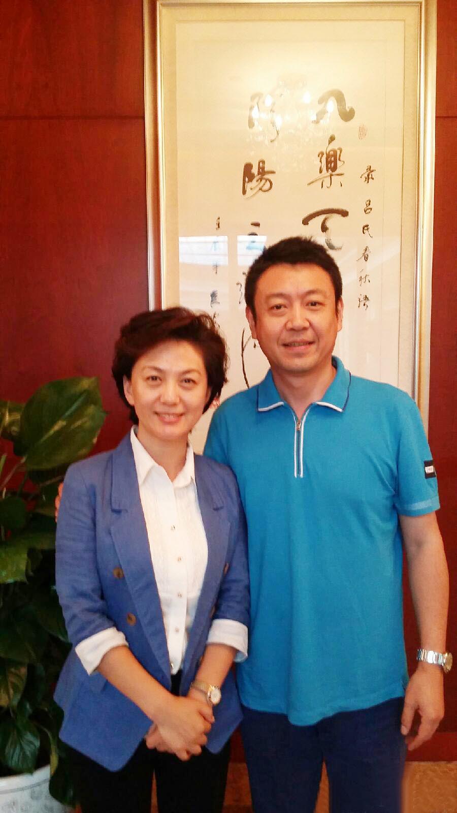 新闻联播前主播杨柳,新闻联播播音员杨柳现在状况