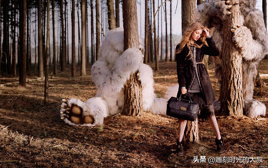 作品充满隐喻与象征主义，讽刺和暧昧：备受赞誉的当代时尚摄影师