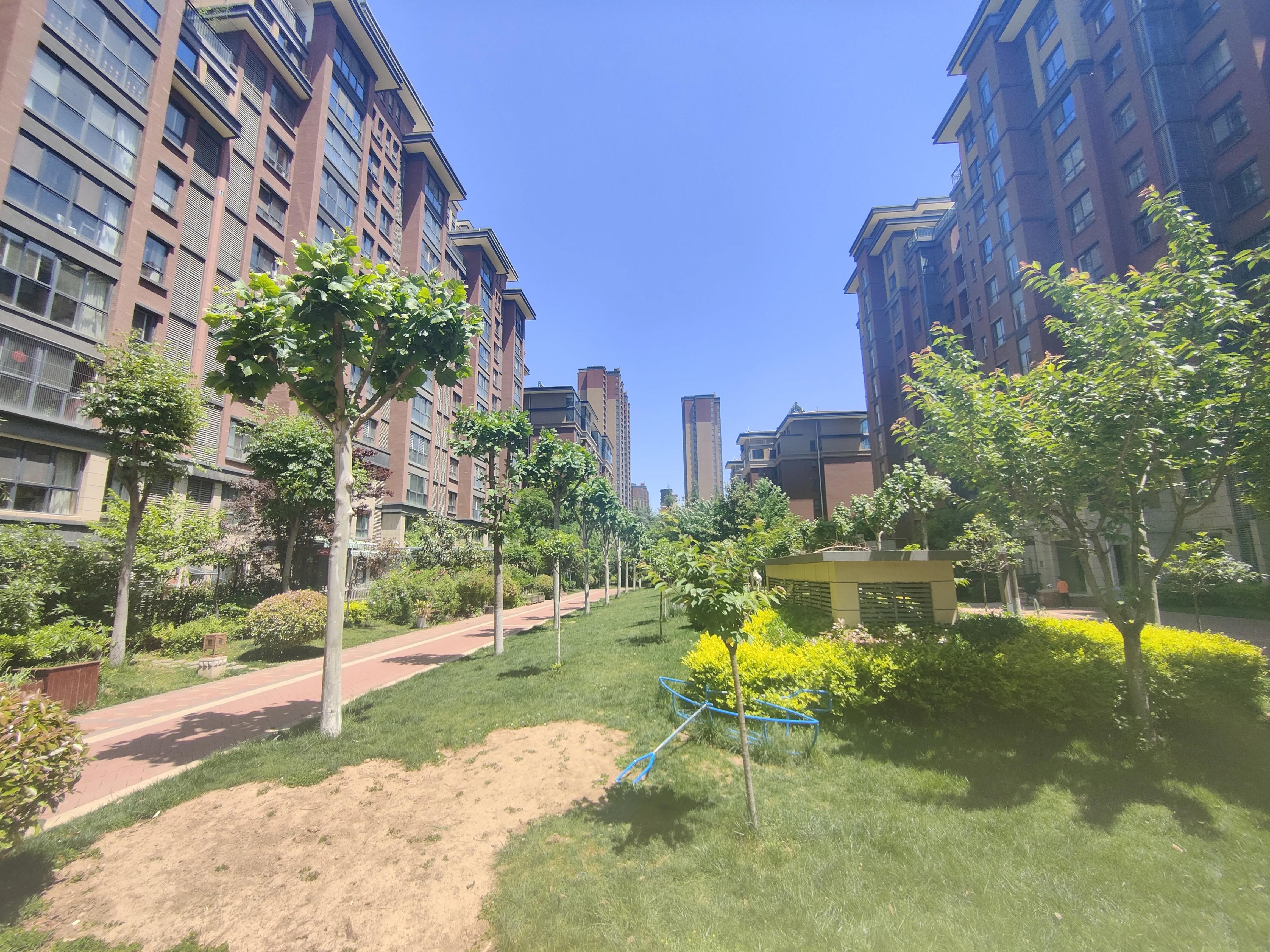 曲江二期天地源香都,曲江天地源香都东岸