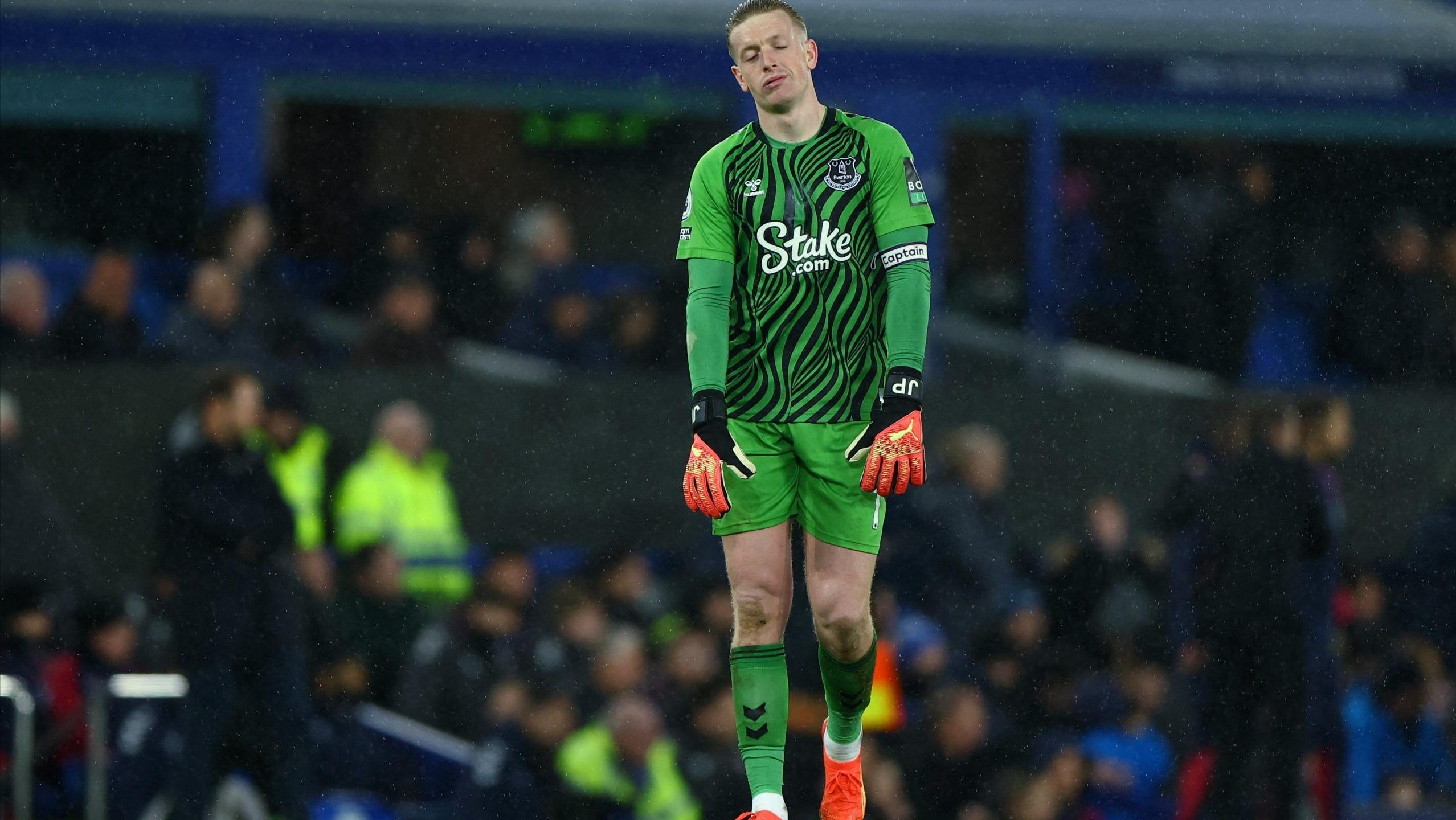 梅西重返巴萨踢什么位置,梅西会回诺坎普吗