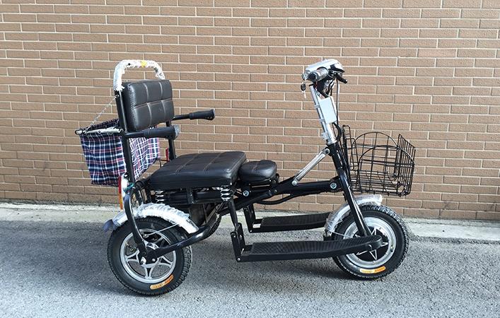 雅利奇老人代步电动三轮车,小型多功能升降折叠电动三轮车