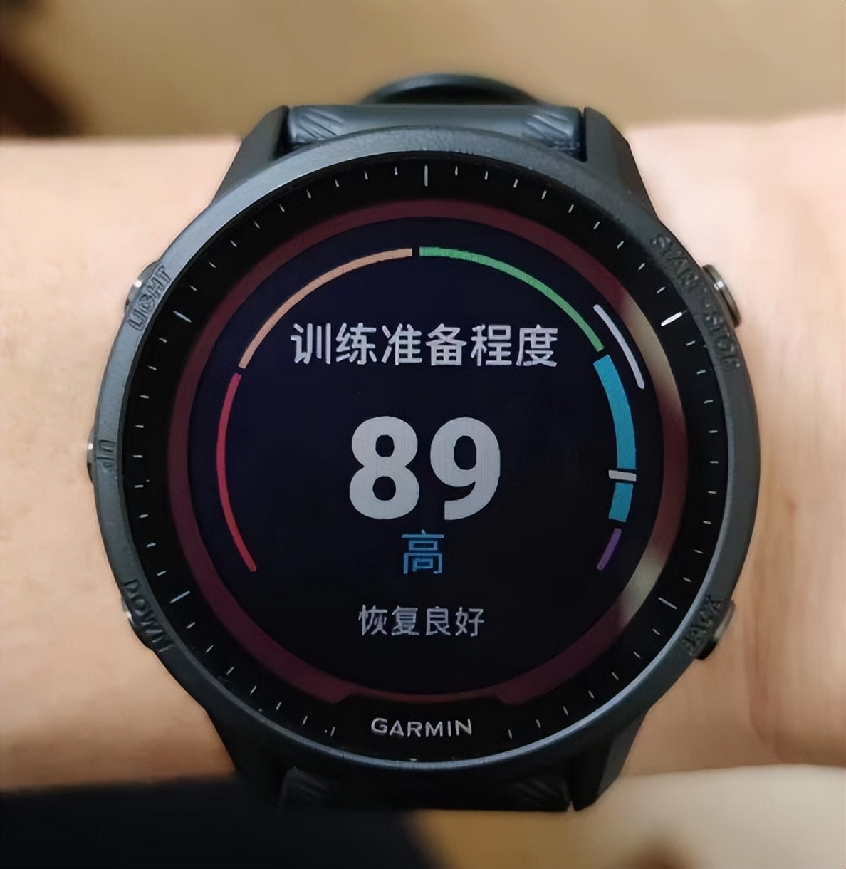 佳明garminforerunner945黑色测评,garmin佳明965测评