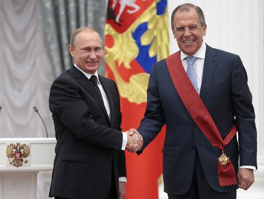 拉夫罗夫眼神霸气视频,拉夫罗夫展现得铿锵有力摄敌心魄