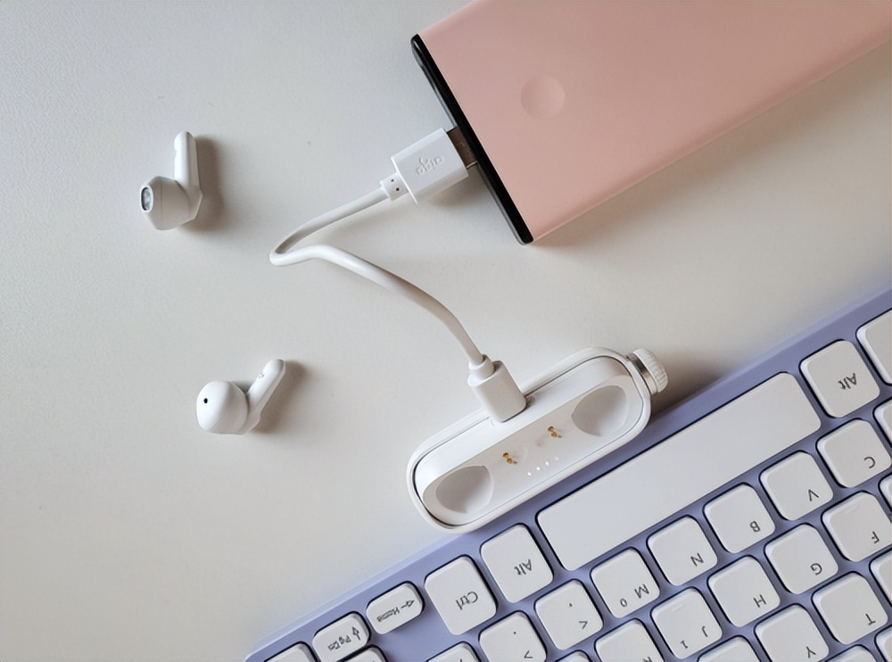 运动蓝牙耳机和真无线蓝牙耳机,真无线蓝牙耳机和蓝牙耳机的区别