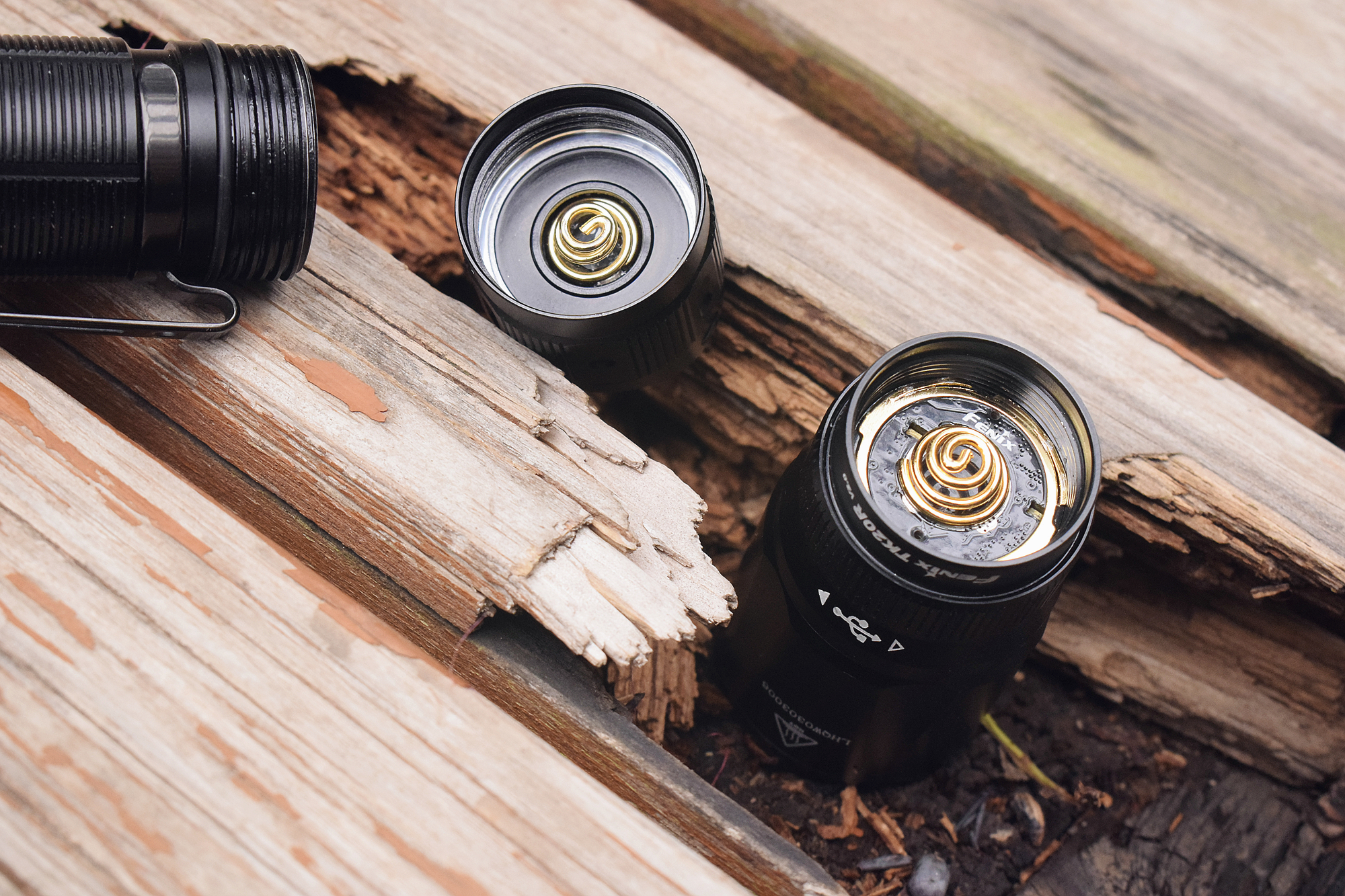 性能强悍再升级，Fenix菲尼克斯TK20RV2.0战术手电体验